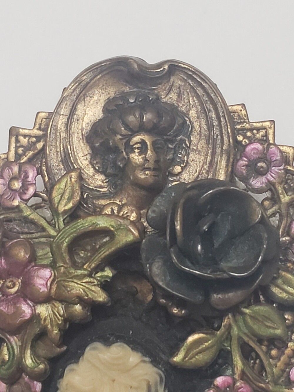 MONTAGE DESIGNS 1998 Cameo Mixed Metals Brooch Pin - Picture 3 of 10